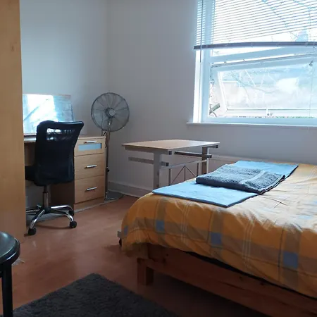 Unknownrooms Лондон Экстерьер фото
