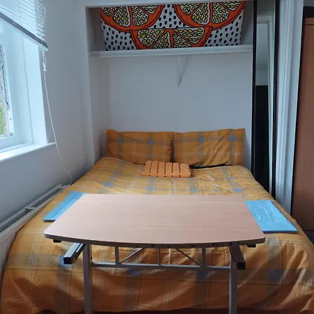 Unknownrooms Лондон Экстерьер фото