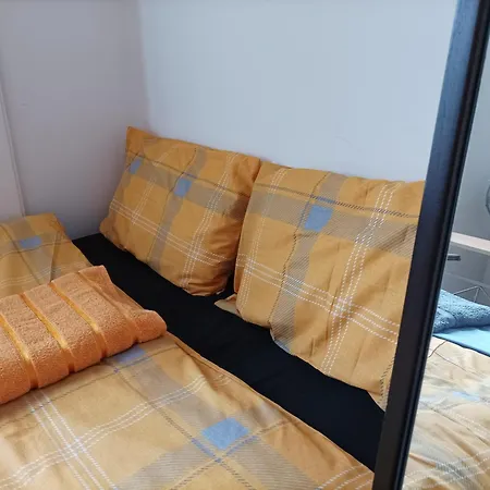 Unknownrooms Лондон Экстерьер фото
